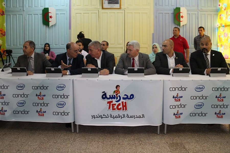 كوندور تطلق المدرسة الرقمية في الجزائر بمدرسة تاوانزا ببني يزجن بغرداية كوندور تطلق المدرسة الرقمية في الجزائر بمدرسة تاوانزا ببني يزجن بغرداية